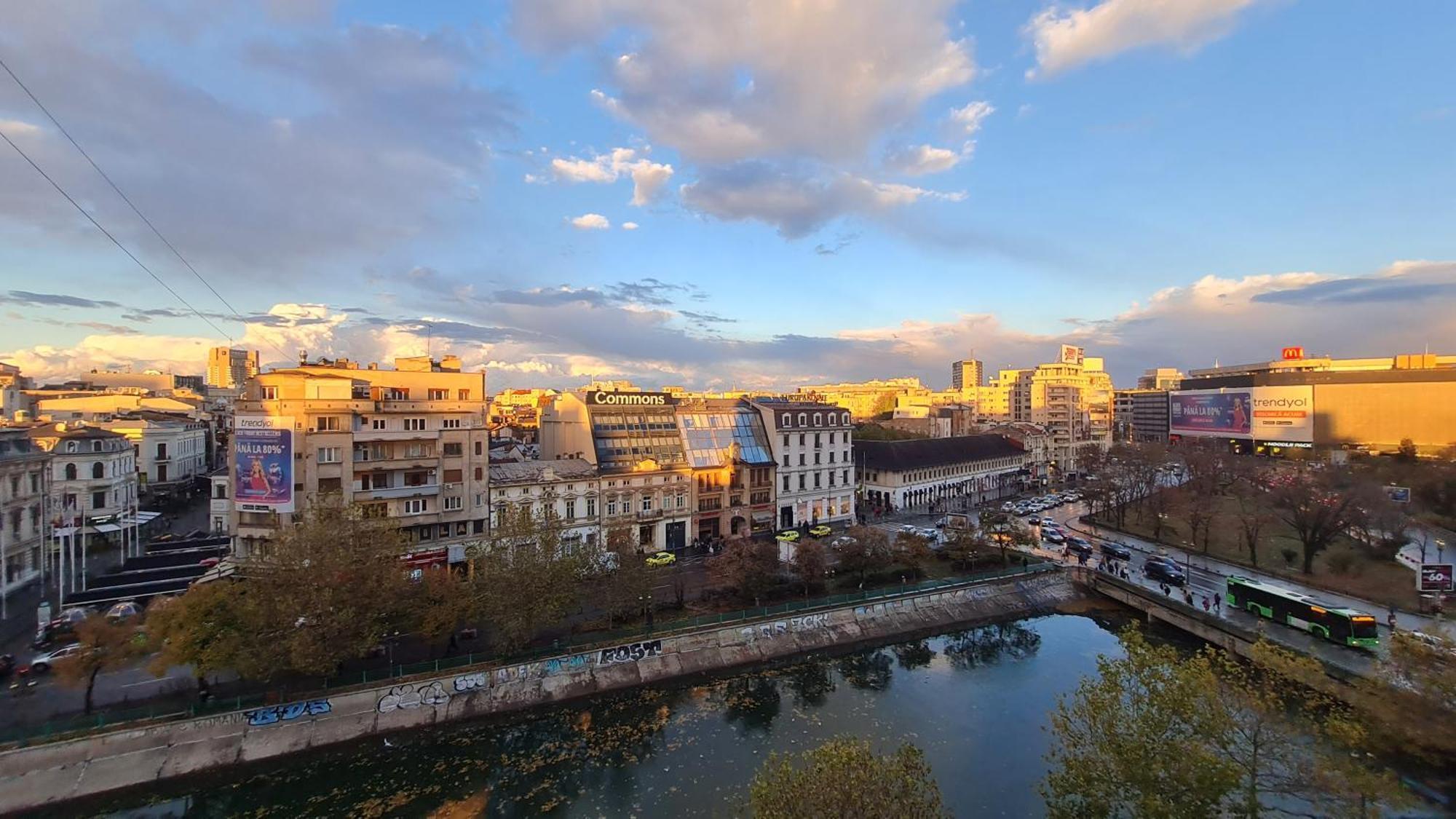 Unirii River View Apartament