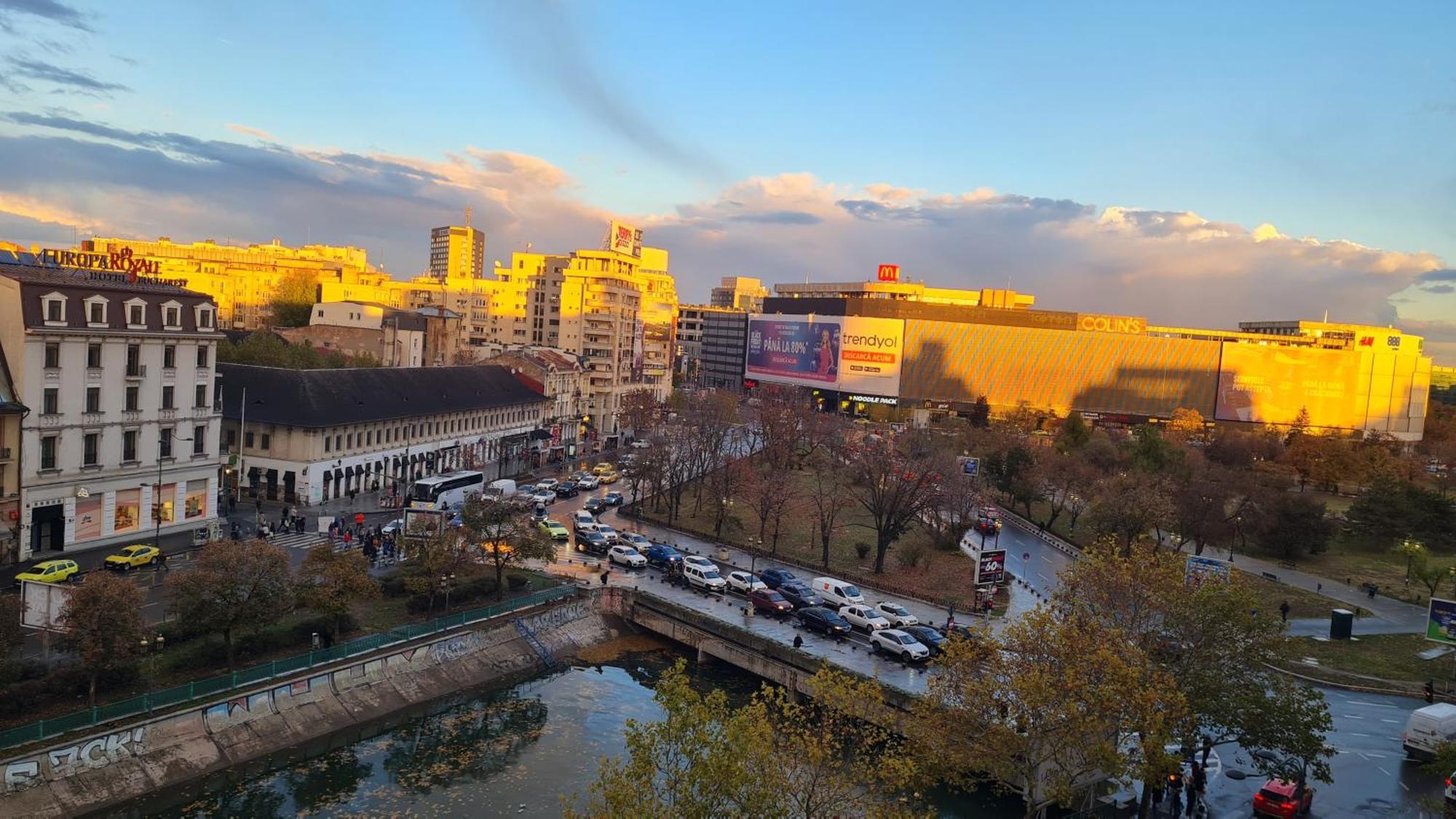 Unirii River View * Bucureşti